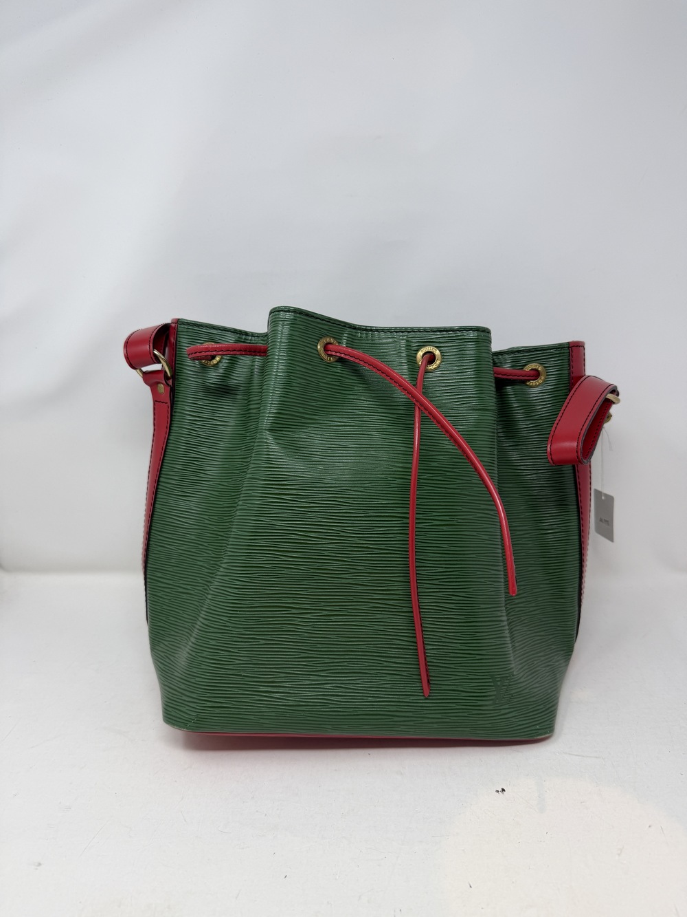 Louis Vuitton Noe Epi
